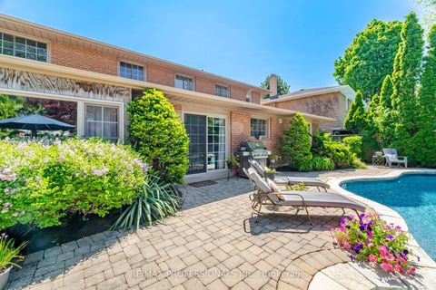 Photo 38 at 16 Cherry Post Crescent, Markland Wood, Toronto