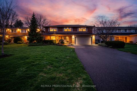 Photo 47 at 16 Cherry Post Crescent, Markland Wood, Toronto