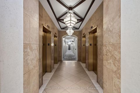 Photo 2 at 723 - 5233 Dundas Street W, City Centre West, Toronto