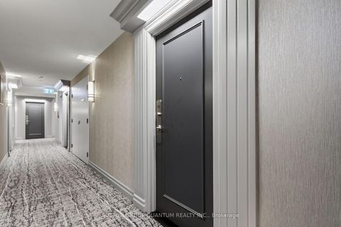 Photo 3 at 723 - 5233 Dundas Street W, City Centre West, Toronto