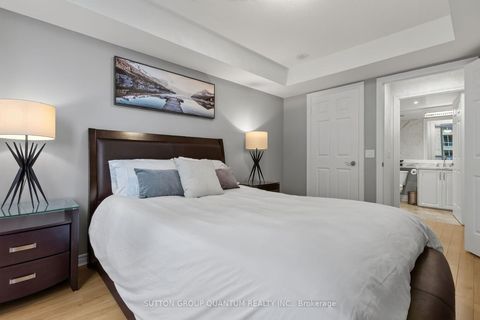 Photo 23 at 723 - 5233 Dundas Street W, City Centre West, Toronto
