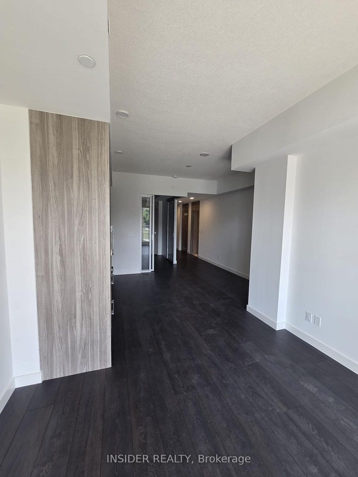 Photo 9 at 321 - 75 Billes Heights, Bayview Village, Toronto