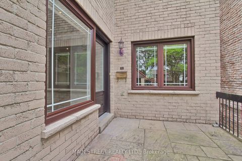 Photo 3 at 27 Murdock Avenue, Aurora Heights, Aurora