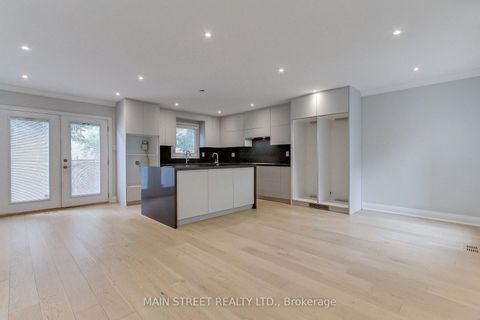Photo 11 at 27 Murdock Avenue, Aurora Heights, Aurora