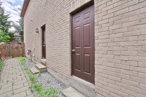 Photo 37 at 27 Murdock Avenue, Aurora Heights, Aurora