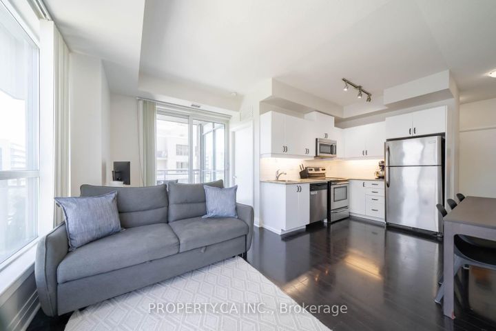 Photo 7 at 516 - 17 Kenaston Gardens, Bayview Village, Toronto