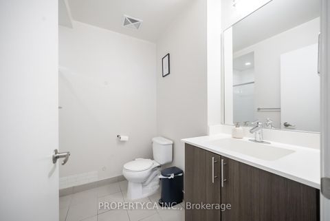 Photo 22 at 516 - 17 Kenaston Gardens, Bayview Village, Toronto