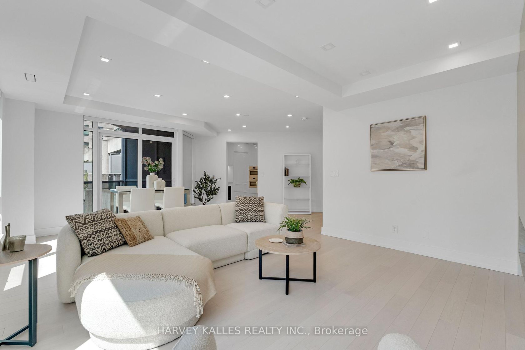 603 - 10 Bellair Street, Annex, Toronto photo number 2