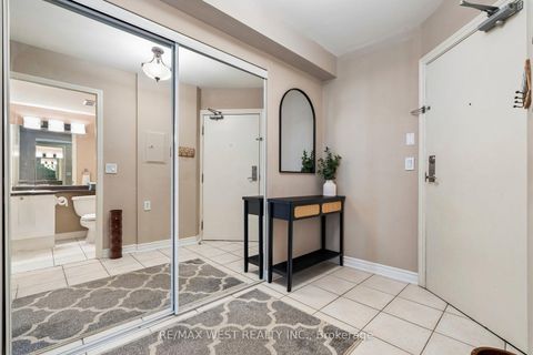 Photo 2 at 206 - 890 Sheppard Avenue, Bathurst Manor, Toronto