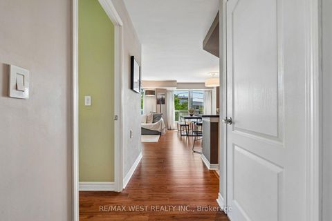 Photo 15 at 206 - 890 Sheppard Avenue, Bathurst Manor, Toronto