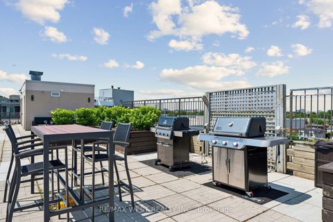 Photo 30 at 206 - 890 Sheppard Avenue, Bathurst Manor, Toronto