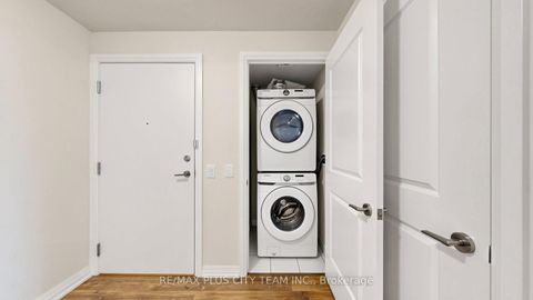 Photo 12 at 423 - 50 Thomas Riley Road, City Centre West, Toronto