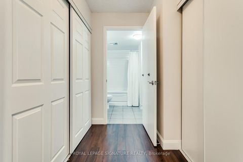 Photo 23 at 910 - 2191 Yonge Street, Mount Pleasant West, Toronto
