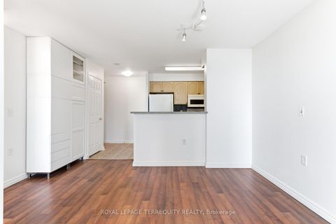 Photo 3 at PH07 - 20 Olive Avenue, Willowdale East, Toronto