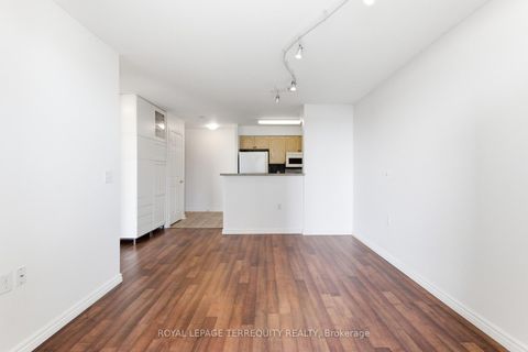 Photo 7 at PH07 - 20 Olive Avenue, Willowdale East, Toronto
