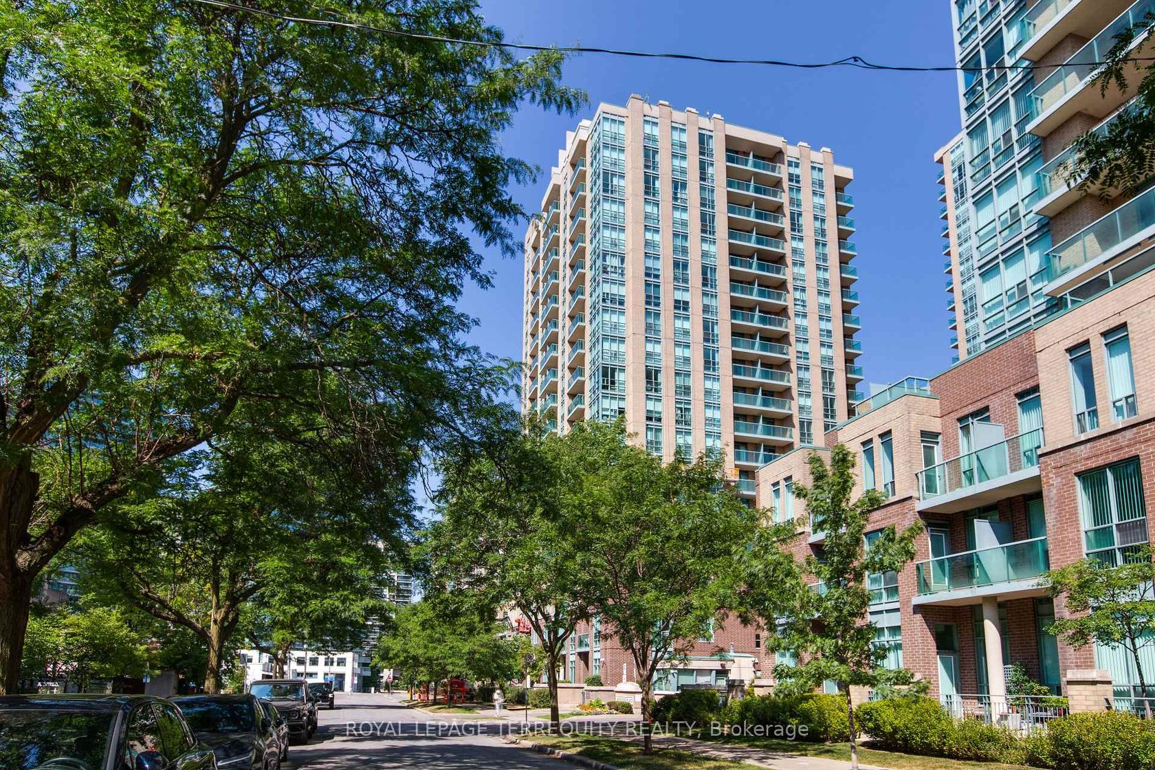 PH07 - 20 Olive Avenue, Willowdale East, Toronto photo number 2
