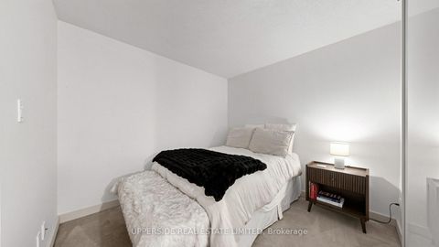Photo 32 at 607 - 126 Simcoe Street, Waterfront Communities C1, Toronto