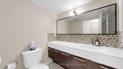 Photo 33 at 607 - 126 Simcoe Street, Waterfront Communities C1, Toronto