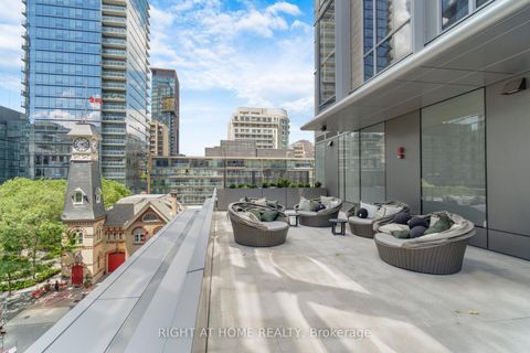 Photo 20 at 2113 - 11 Yorkville Avenue, Annex, Toronto