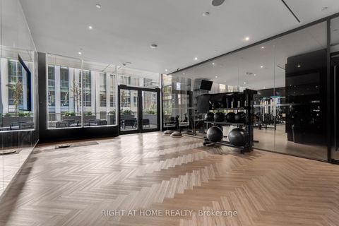 Photo 23 at 2113 - 11 Yorkville Avenue, Annex, Toronto