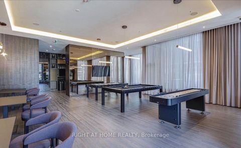 Photo 32 at 2113 - 11 Yorkville Avenue, Annex, Toronto