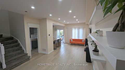 Photo 2 at 231 Denise Circle, Summerhill Estates, Newmarket