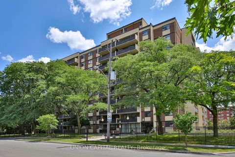 Photo 1 at 711 - 5 Frith Road, Jane Heights, Toronto