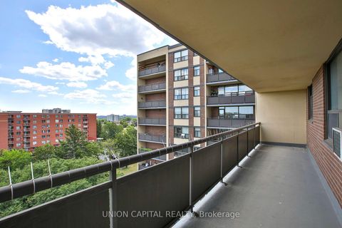 Photo 15 at 711 - 5 Frith Road, Jane Heights, Toronto
