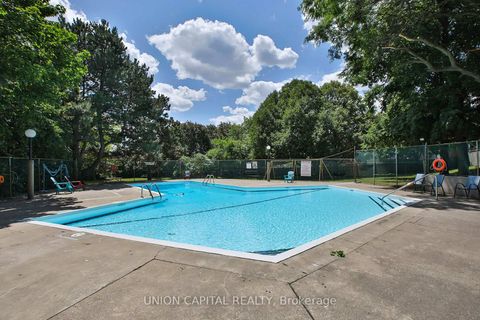 Photo 25 at 711 - 5 Frith Road, Jane Heights, Toronto