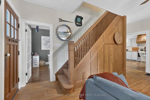 Photo 7 at 341 Cotter Street, Central Newmarket, Newmarket