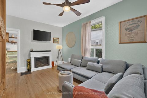 Photo 8 at 341 Cotter Street, Central Newmarket, Newmarket