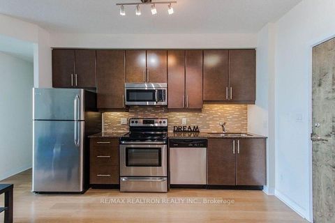 Photo 5 at 4605 - 33 Bay Street, Waterfront Communities C1, Toronto