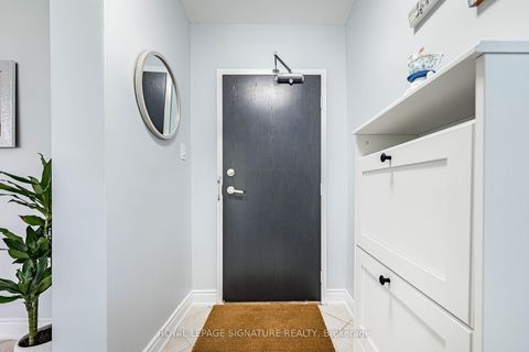 Photo 3 at 405 - 25 Four Winds Drive, York University Heights, Toronto