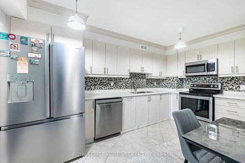 Photo 8 at 405 - 25 Four Winds Drive, York University Heights, Toronto