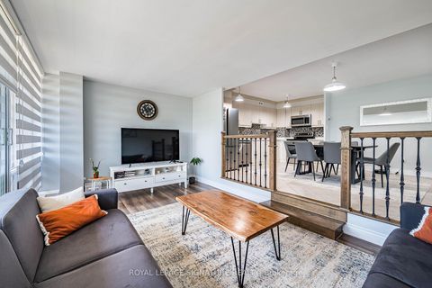 Photo 12 at 405 - 25 Four Winds Drive, York University Heights, Toronto