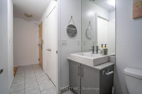 Photo 13 at 1207 - 65 Bremner Boulevard, Waterfront Communities C1, Toronto