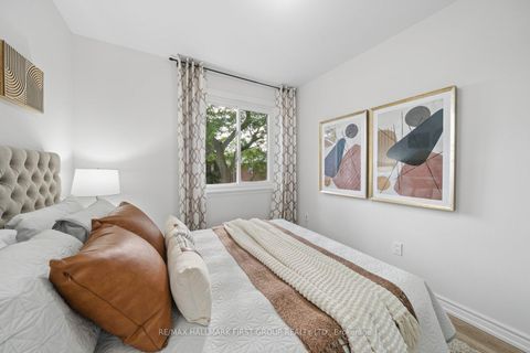 Photo 15 at 190 - 70 Cass Avenue, Sullivan, Toronto