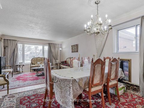 Photo 3 at 387 Crosby Avenue, Crosby, Richmond Hill