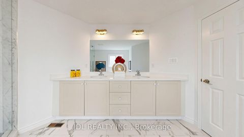 Photo 17 at 36 Chartwell Crescent, Keswick North, Georgina
