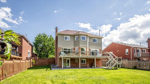 Photo 36 at 36 Chartwell Crescent, Keswick North, Georgina