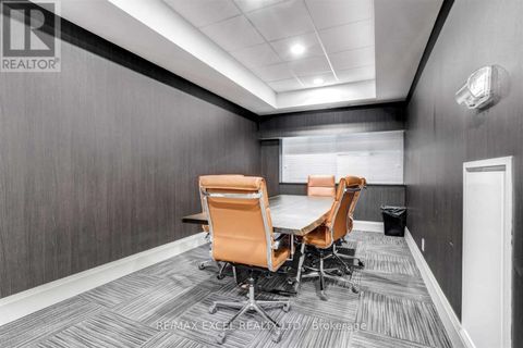Photo 15 at 720 - 35 Bastion Street, Niagara, Toronto