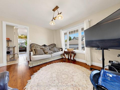 Photo 14 at 4 Lyons Lane, Historic Lakeshore Communities, Georgina