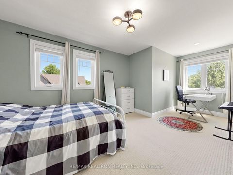Photo 25 at 4 Lyons Lane, Historic Lakeshore Communities, Georgina