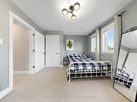 Photo 26 at 4 Lyons Lane, Historic Lakeshore Communities, Georgina