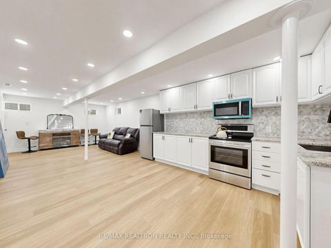 Photo 39 at 4 Lyons Lane, Historic Lakeshore Communities, Georgina