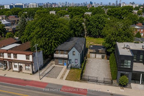 Photo 0 at 318 Dufferin Street, South Parkdale, Toronto