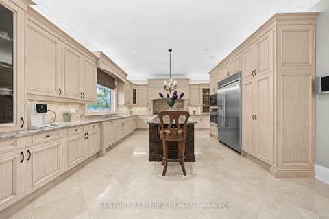 Photo 12 at 5 Saintfield Avenue, York Mills, Toronto