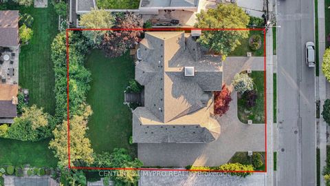 Photo 19 at 5 Saintfield Avenue, York Mills, Toronto