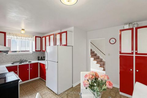 Photo 8 at 18 Lisburn Crescent, Don Valley Village, Toronto