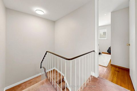 Photo 9 at 18 Lisburn Crescent, Don Valley Village, Toronto